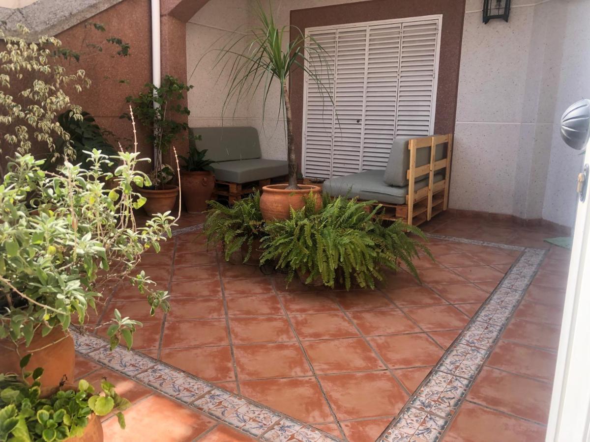 Familia Anfitriona Acoge Διαμέρισμα Σεβίλλη Εξωτερικό φωτογραφία